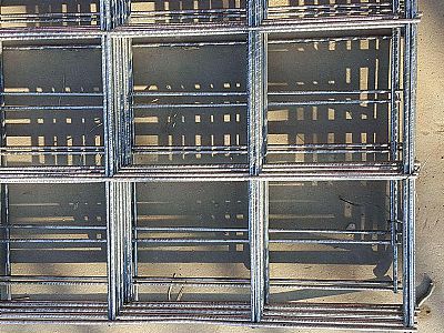 鋼筋網片可使用地面平方米數與建建筑平方米數進行配比使用看